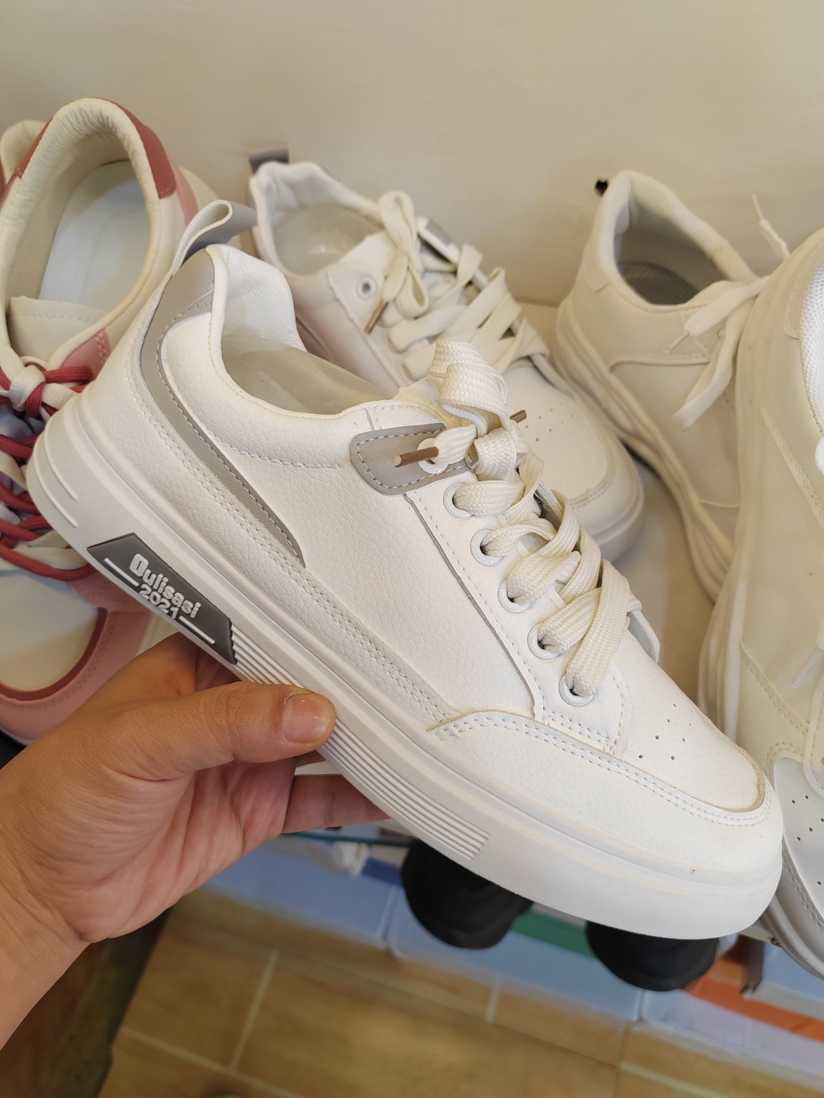 潮款休闲鞋--40码 --编码（91）