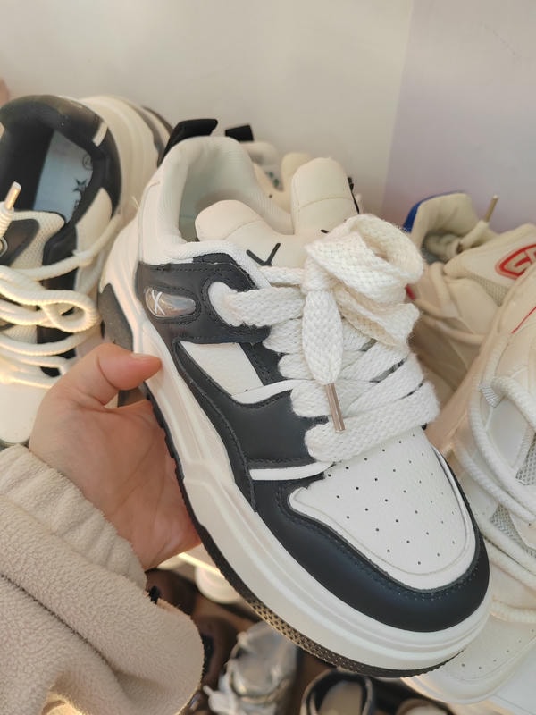 潮款休闲鞋--37码 --编码（3）