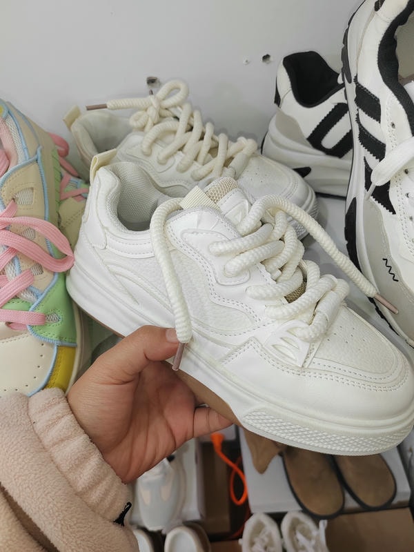 潮款休闲鞋--37码 --编码（28）