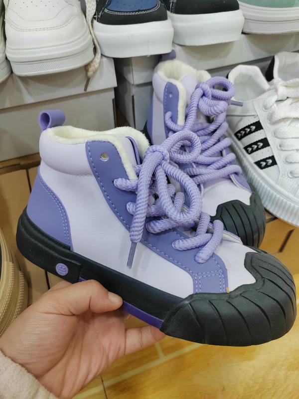 潮款休闲鞋--35码 --编码（40）