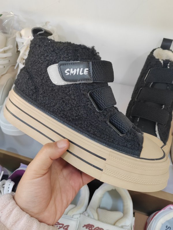 潮款休闲鞋--36码 --编码（48）