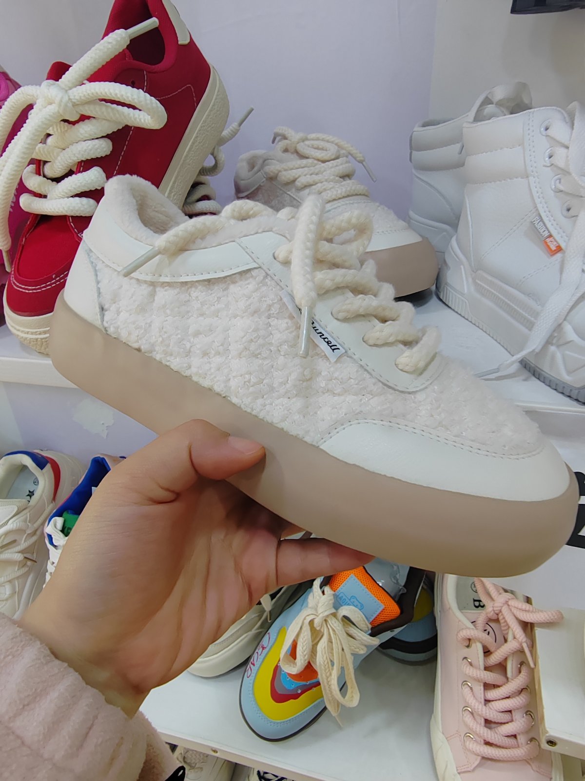 潮款休闲鞋--38码 --编码（65）